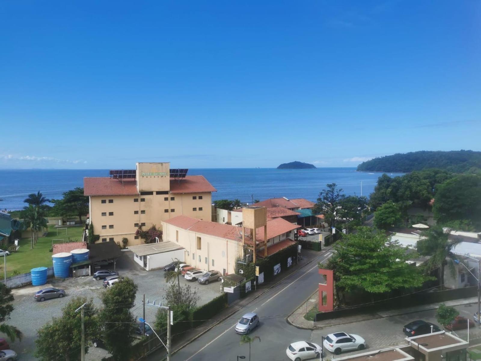 Aptos Em Home Club Frente Mar Com Area De Lazer Completa 佩尼亚 客房 照片